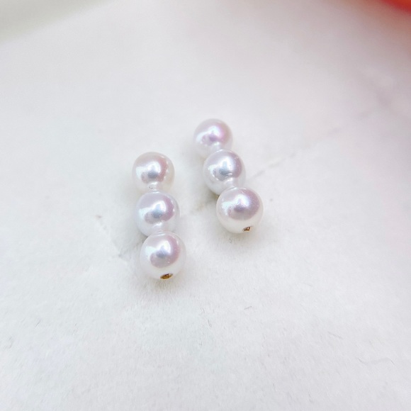 S925 Mini Akoya pearl bar studs - Picture 2 of 9